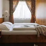 Sammer's Rosenchalet *