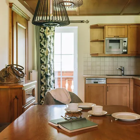 Sammer's Rosenchalet Apartment *